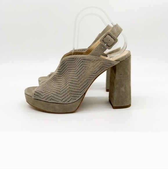 Vince Camuto Taupe Suede Platform Sandals Size 9 - Picture 1 of 11